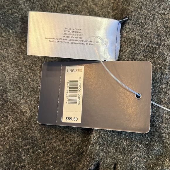 LUCKY BRAND Dark Charcoal Grey Fringe Scarf Wrap - Picture 4 of 5